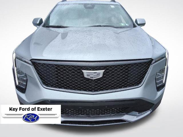 Used 2024 Cadillac XT4 Sport AWD/4WD image 4