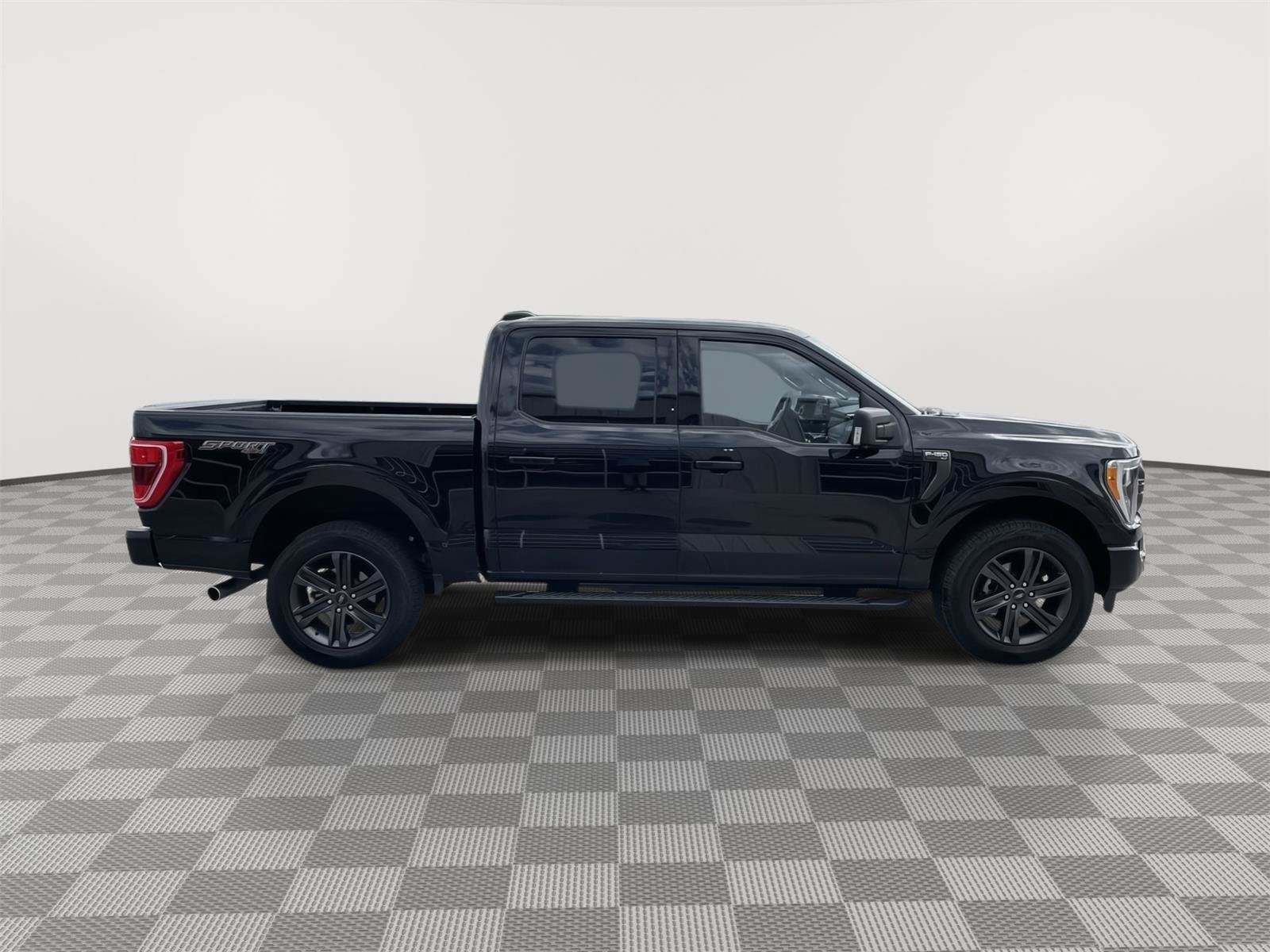 Certified 2022 Ford F150 XLT w/ Equipment Group 302A High AWD/4WD image 6