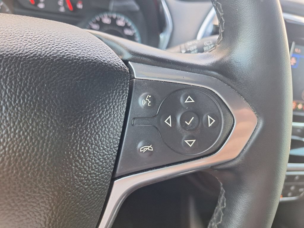 Used 2023 Chevrolet Traverse LT FWD image 14