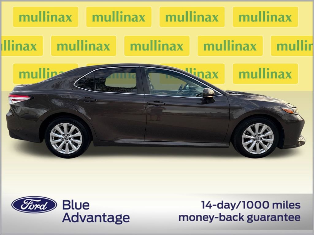 Used 2018 Toyota Camry LE video 2