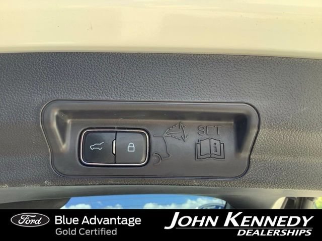 Certified 2023 Ford Explorer XLT w/ Equipment Group 202A AWD/4WD image 33