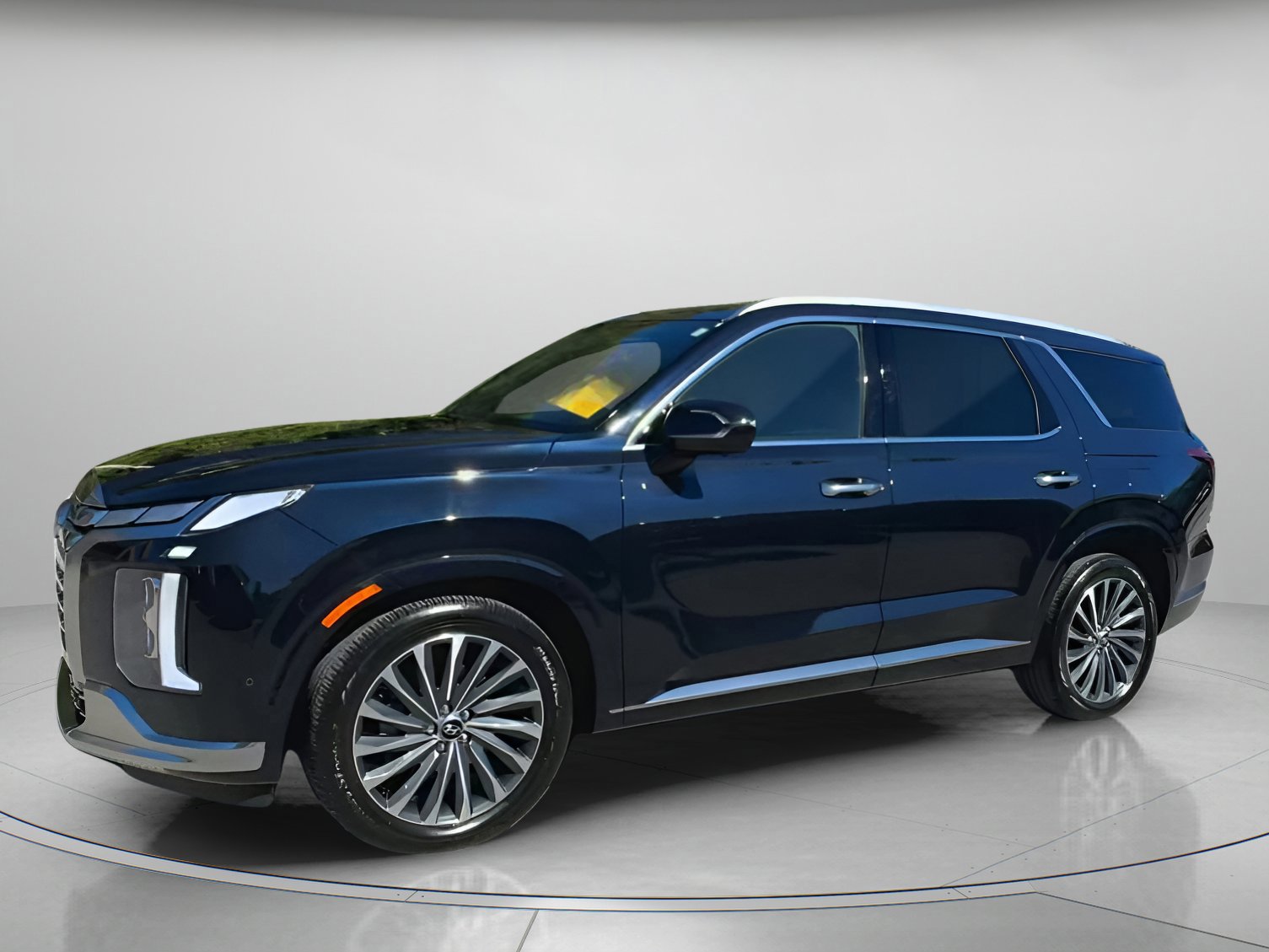 Used 2024 Hyundai Palisade Calligraphy image 5