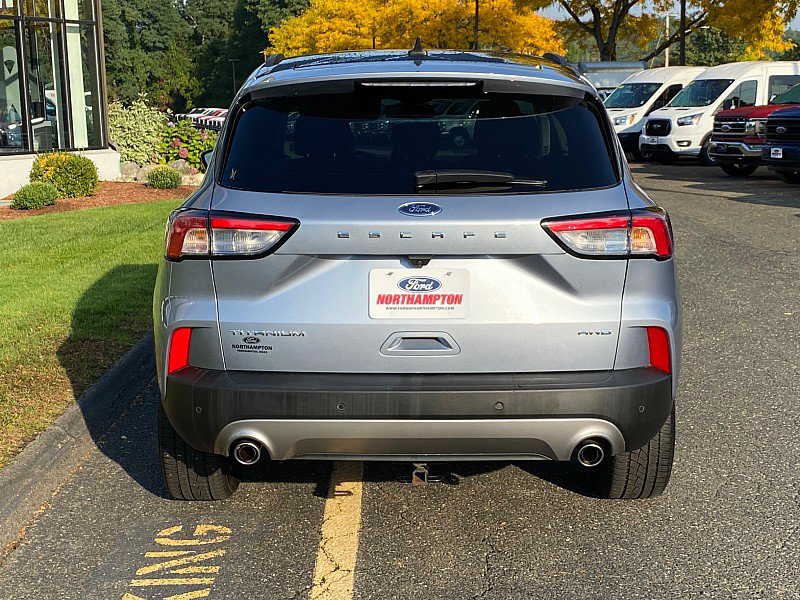 Certified 2022 Ford Escape Titanium w/ Titanium Elite Package AWD/4WD image 8