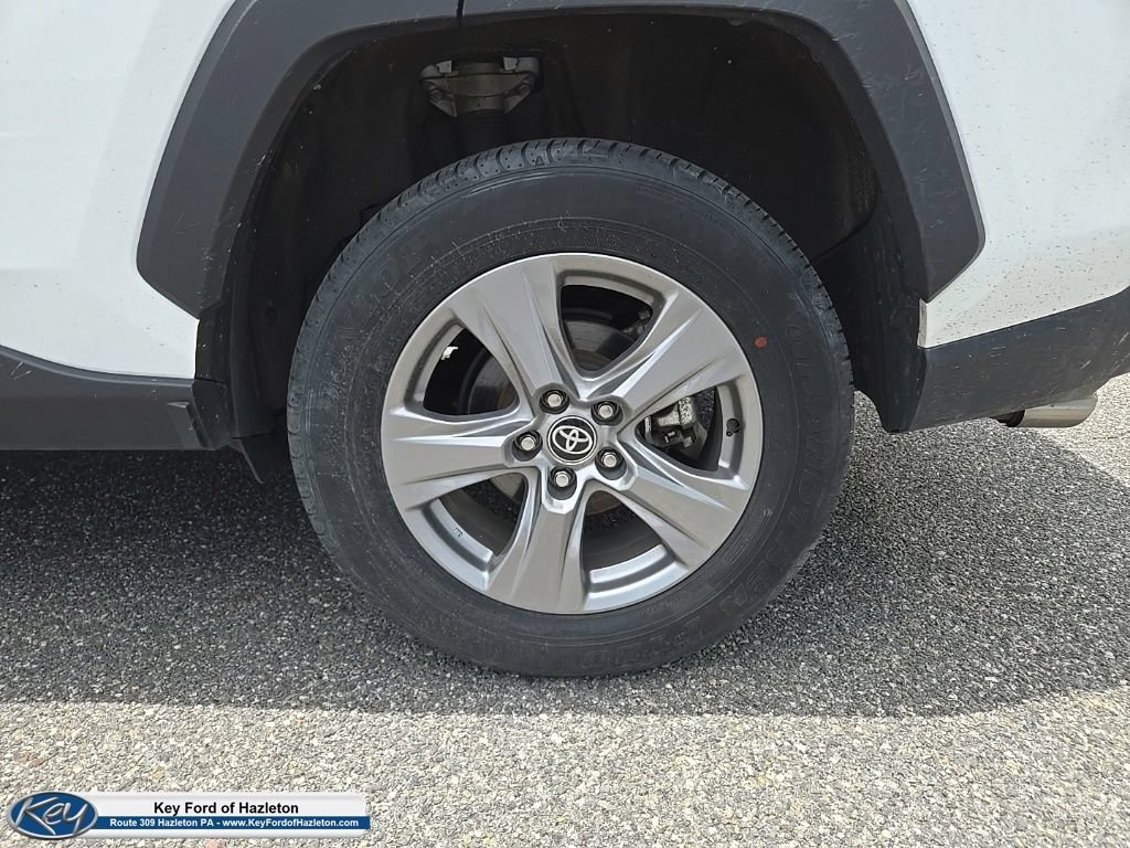 Used 2024 Toyota RAV4 XLE w/ Weather Package AWD/4WD image 7