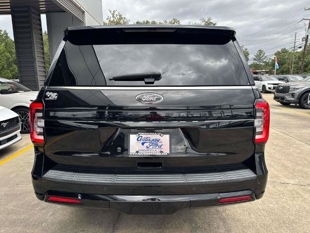Certified 2022 Ford Expedition Max Limited RWD image 6