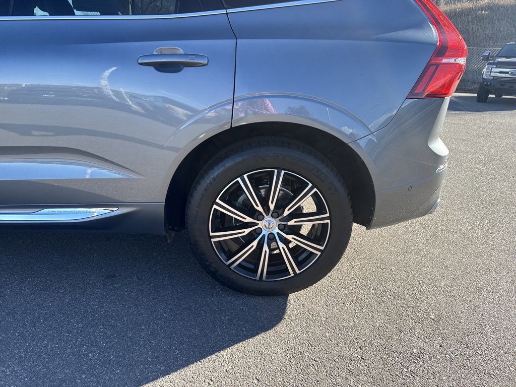 Used 2019 Volvo XC60 T5 Inscription image 32
