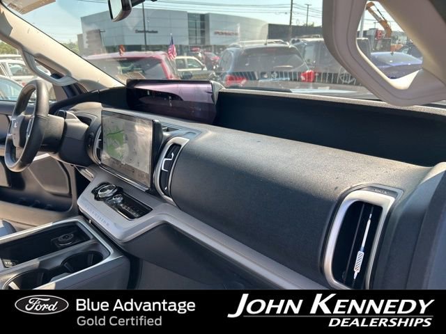 Certified 2025 Ford Expedition Active AWD/4WD image 42