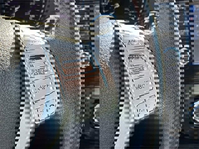 Used 2016 Nissan Rogue SL w/ SL Premium Package image 31