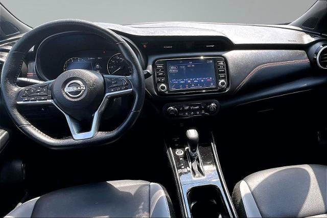 Used 2023 Nissan Kicks SR w/ SR Premium Package FWD image 16