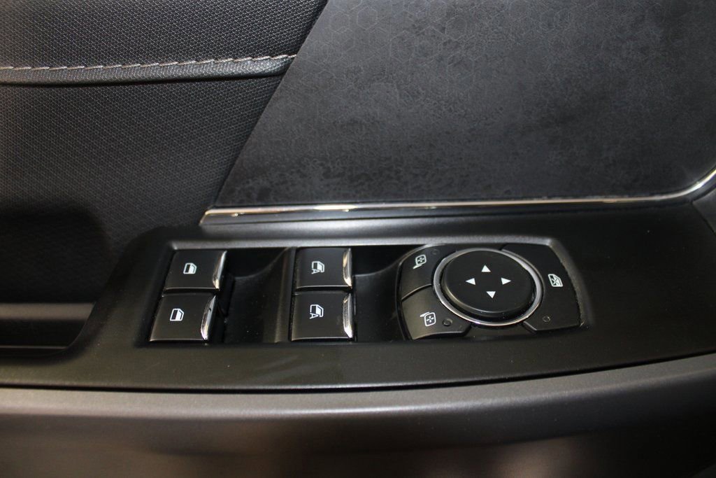 Certified 2025 Ford F150 XLT w/ Equipment Group 301A Standard image 19