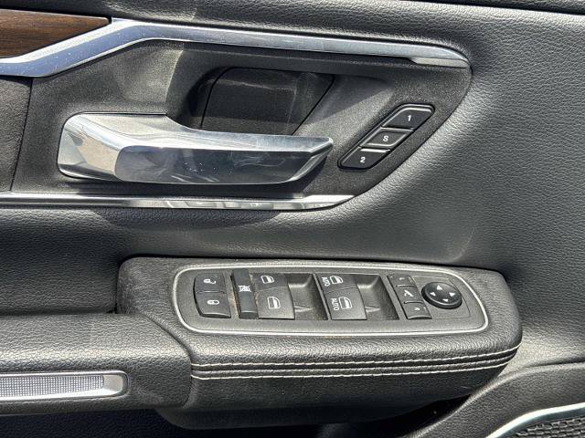 Used 2021 RAM 1500 Laramie AWD/4WD image 18