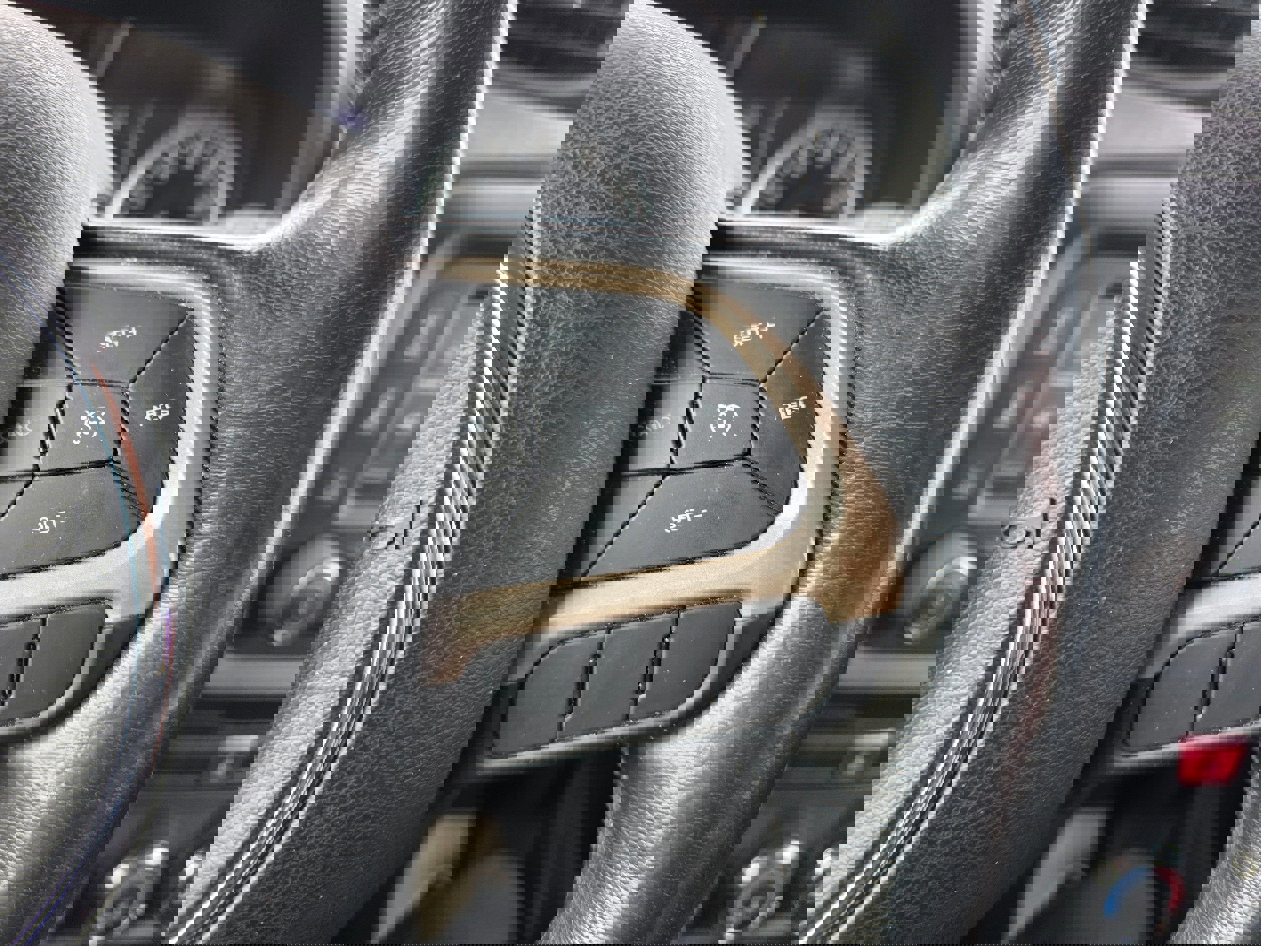 Used 2017 Jeep Renegade Latitude w/ Cold Weather Group image 16