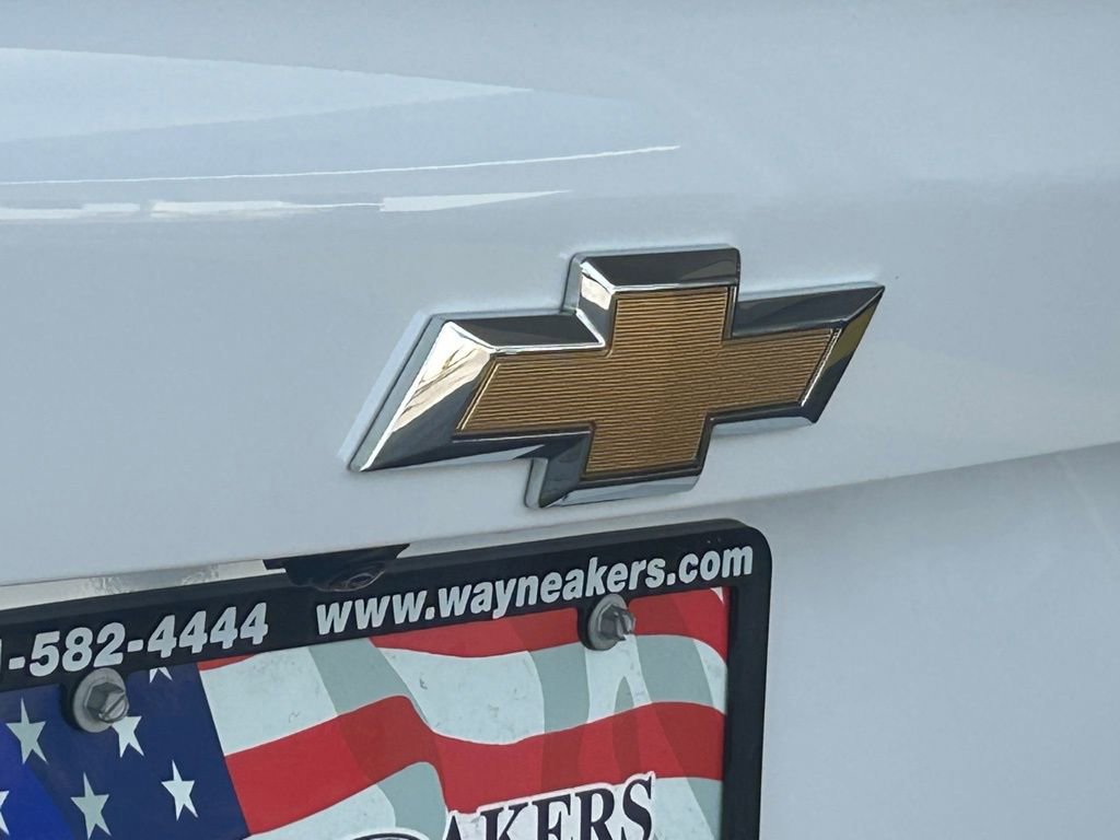 Used 2025 Chevrolet Equinox LT image 23