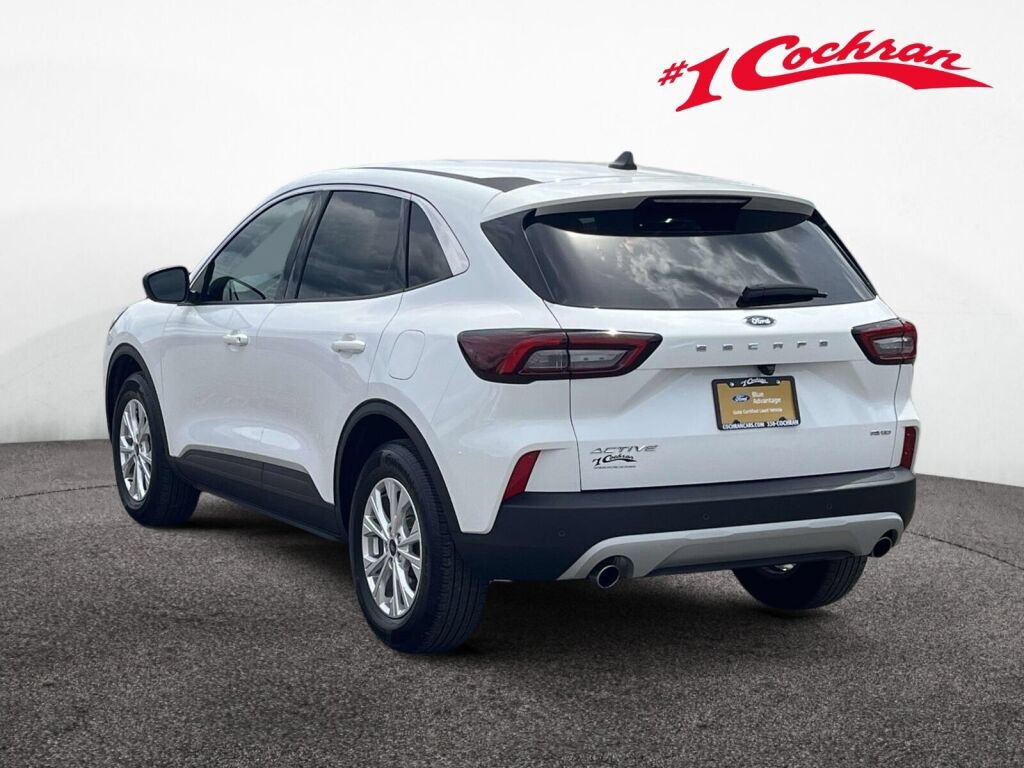 Certified 2023 Ford Escape Active w/ Tech Pack #1 AWD/4WD image 9