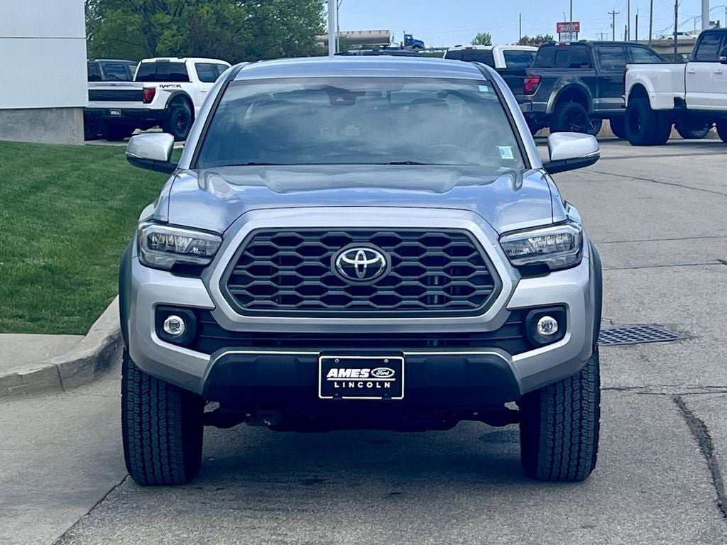 Used 2023 Toyota Tacoma TRD Off-Road AWD/4WD image 8