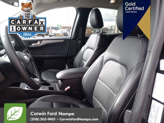 Certified 2025 Ford Escape Platinum image 26