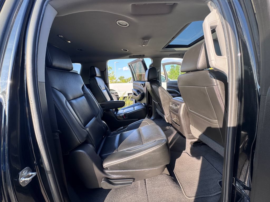 Used 2019 GMC Yukon XL SLT AWD/4WD image 24