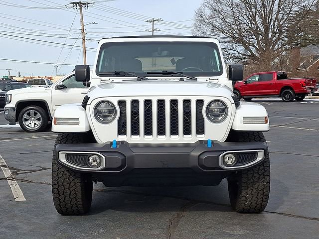 Used 2022 Jeep Wrangler Unlimited Sahara w/ Cold Weather Group image 7