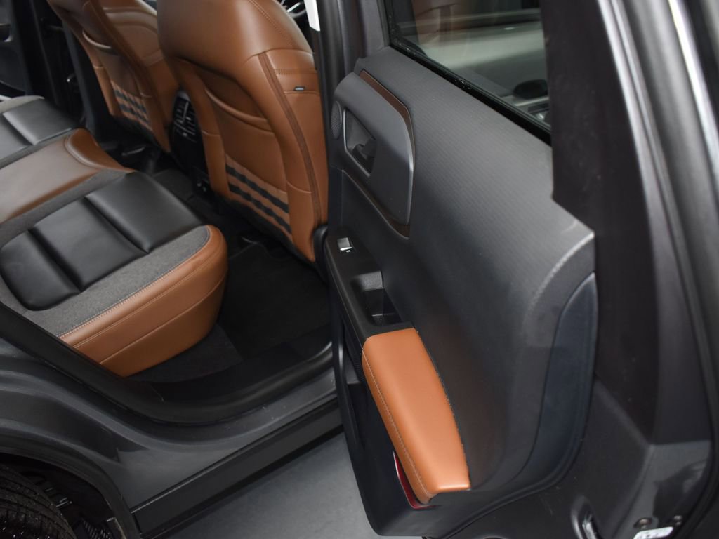 Certified 2024 Ford Bronco Sport Outer Banks w/ Tech Package image 16