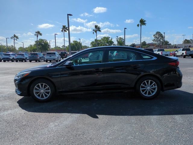 Used 2019 Hyundai Sonata SE w/ Winter Weather Package FWD image 8