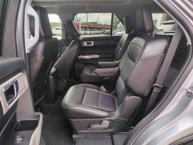 Certified 2022 Ford Explorer Limited w/ Equipment Group 301A AWD/4WD image 23
