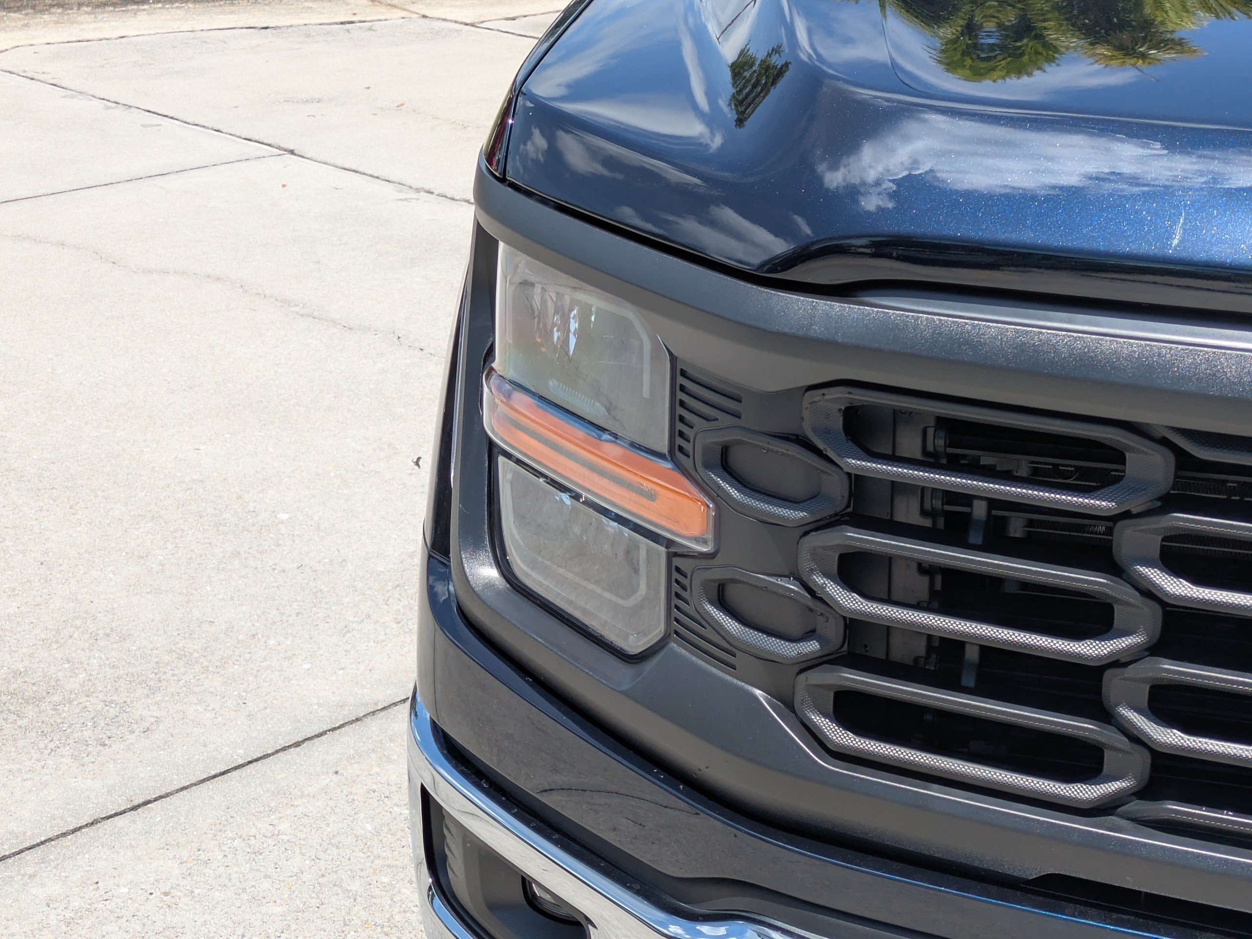 Certified 2025 Ford F150 XL w/ Equipment Group 103A High RWD image 9