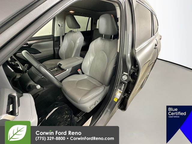 Used 2021 Toyota Highlander Platinum AWD/4WD image 24