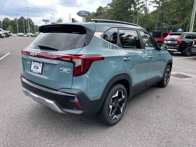 Used 2026 Kia Seltos EX FWD image 16