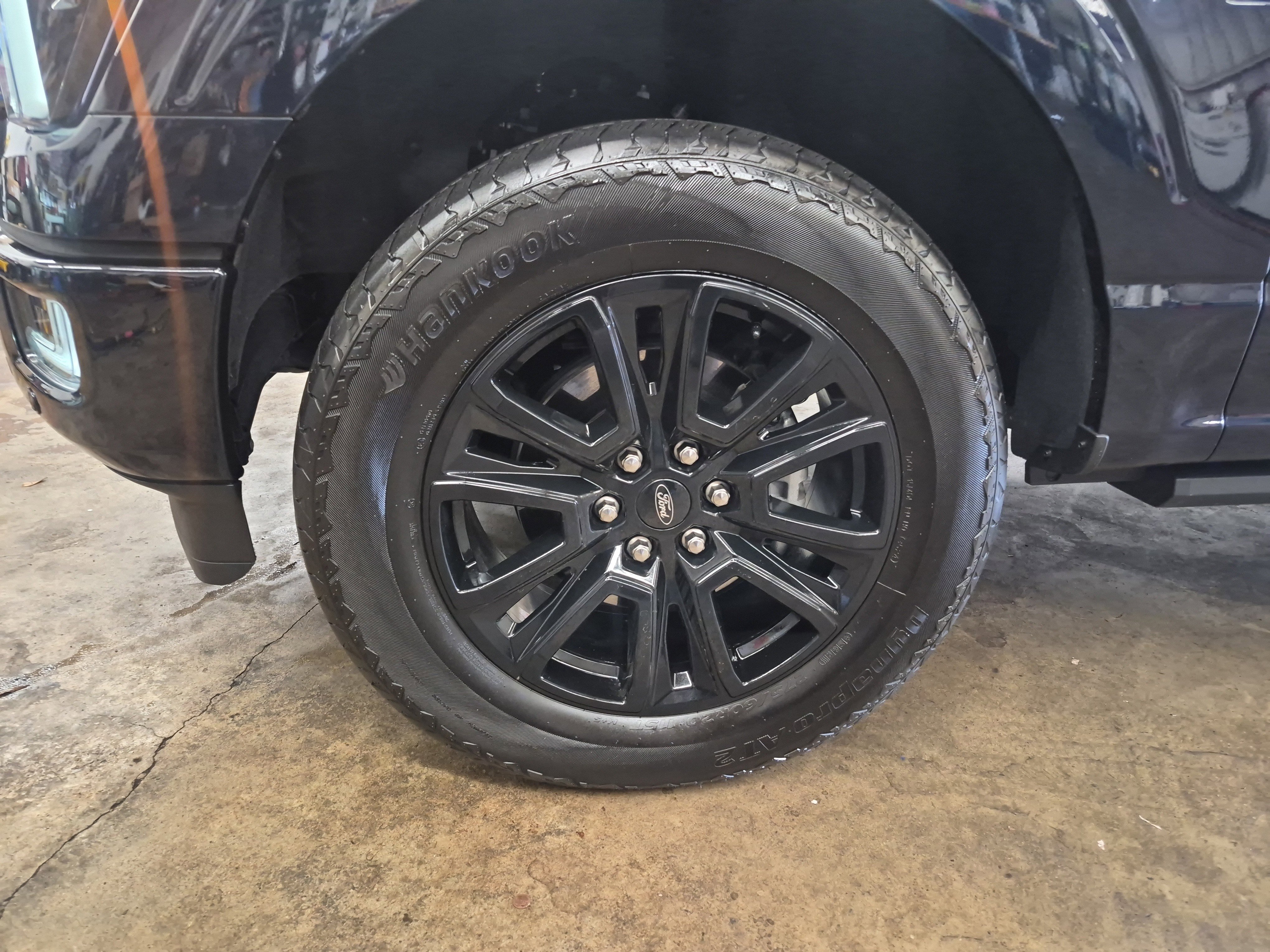Certified 2025 Ford F150 Platinum AWD/4WD image 12