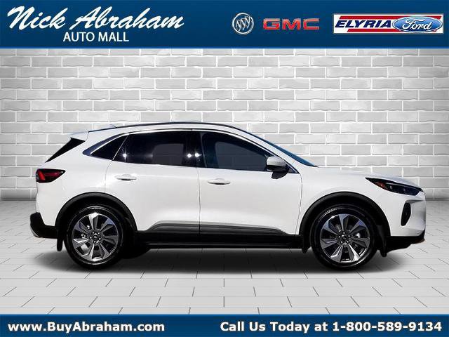 Certified 2025 Ford Escape Platinum w/ Premium Technology Package image 6