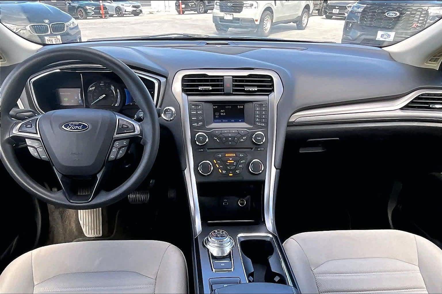 Certified 2018 Ford Fusion S FWD image 10