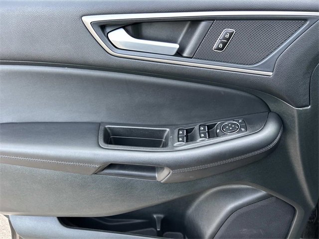 Certified 2024 Ford Edge SEL image 31