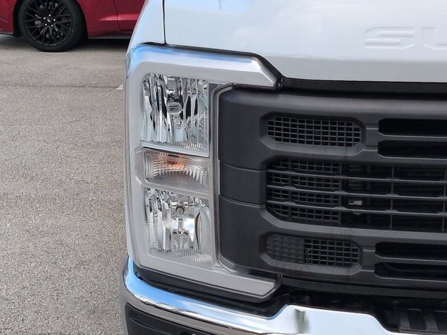 Certified 2026 Ford F250 XL w/ XL Off-Road Package AWD/4WD image 9