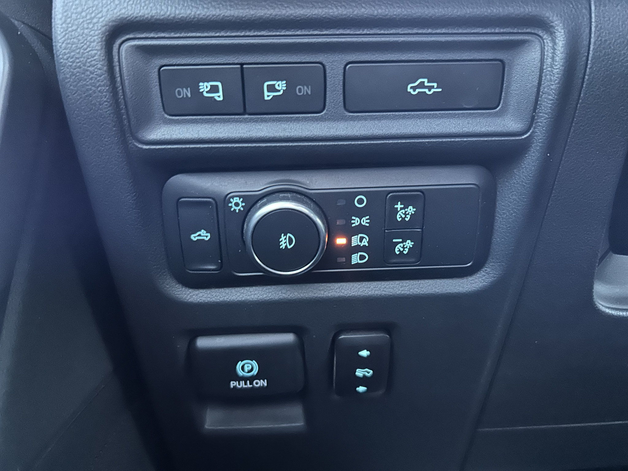 Certified 2021 Ford F150 Lariat AWD/4WD image 23