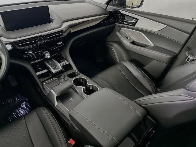 Used 2023 Acura MDX w/ Technology Package FWD image 8