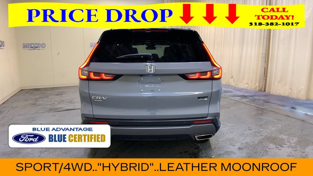 Used 2023 Honda CR-V Sport Touring image 4