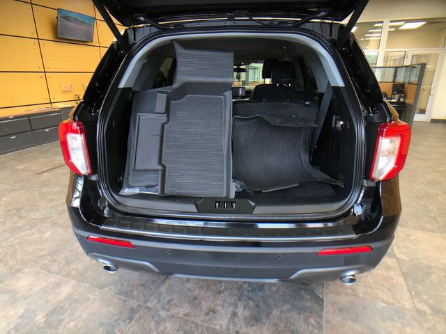 Certified 2024 Ford Explorer XLT w/ Equipment Group 202A AWD/4WD image 21