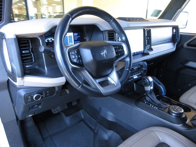 Certified 2022 Ford Bronco Wildtrak AWD/4WD image 12
