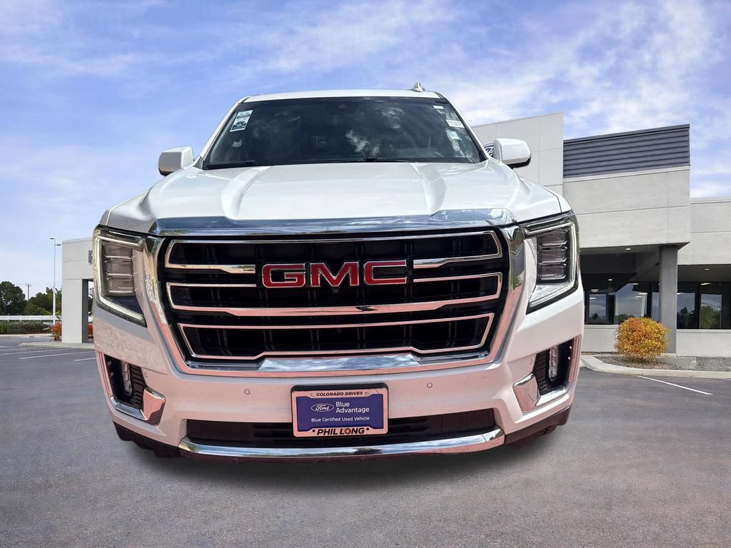 Used 2023 GMC Yukon SLT w/ SLT Luxury Package AWD/4WD image 2