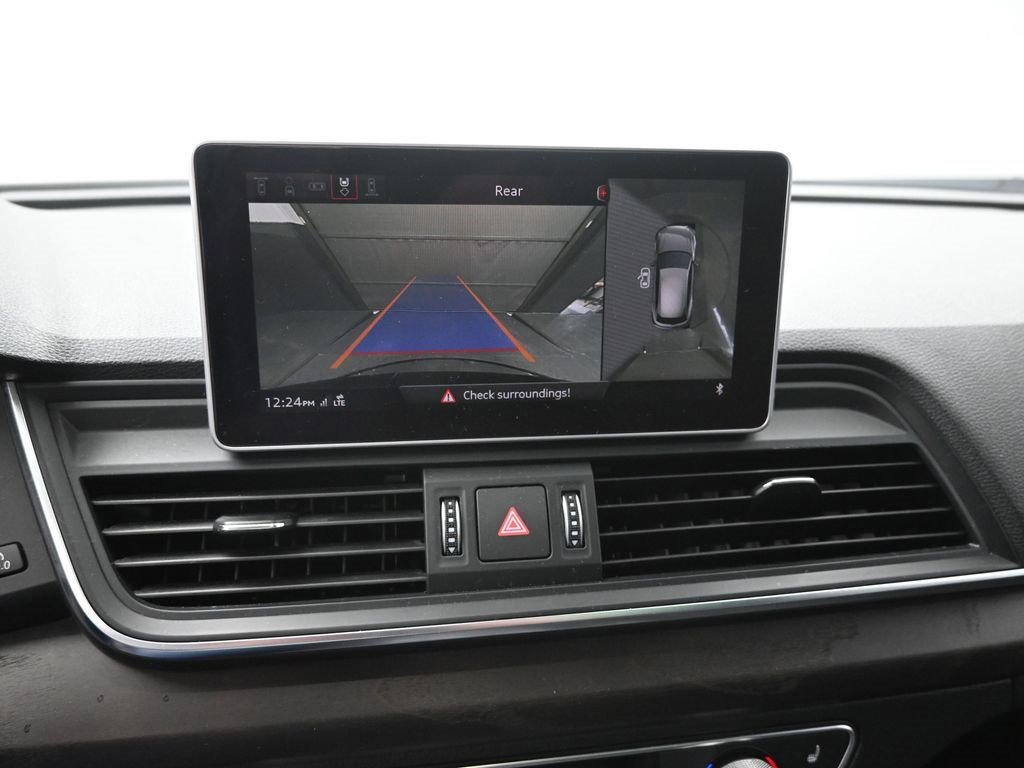 Used 2019 Audi Q5 Prestige w/ Prestige Package image 13