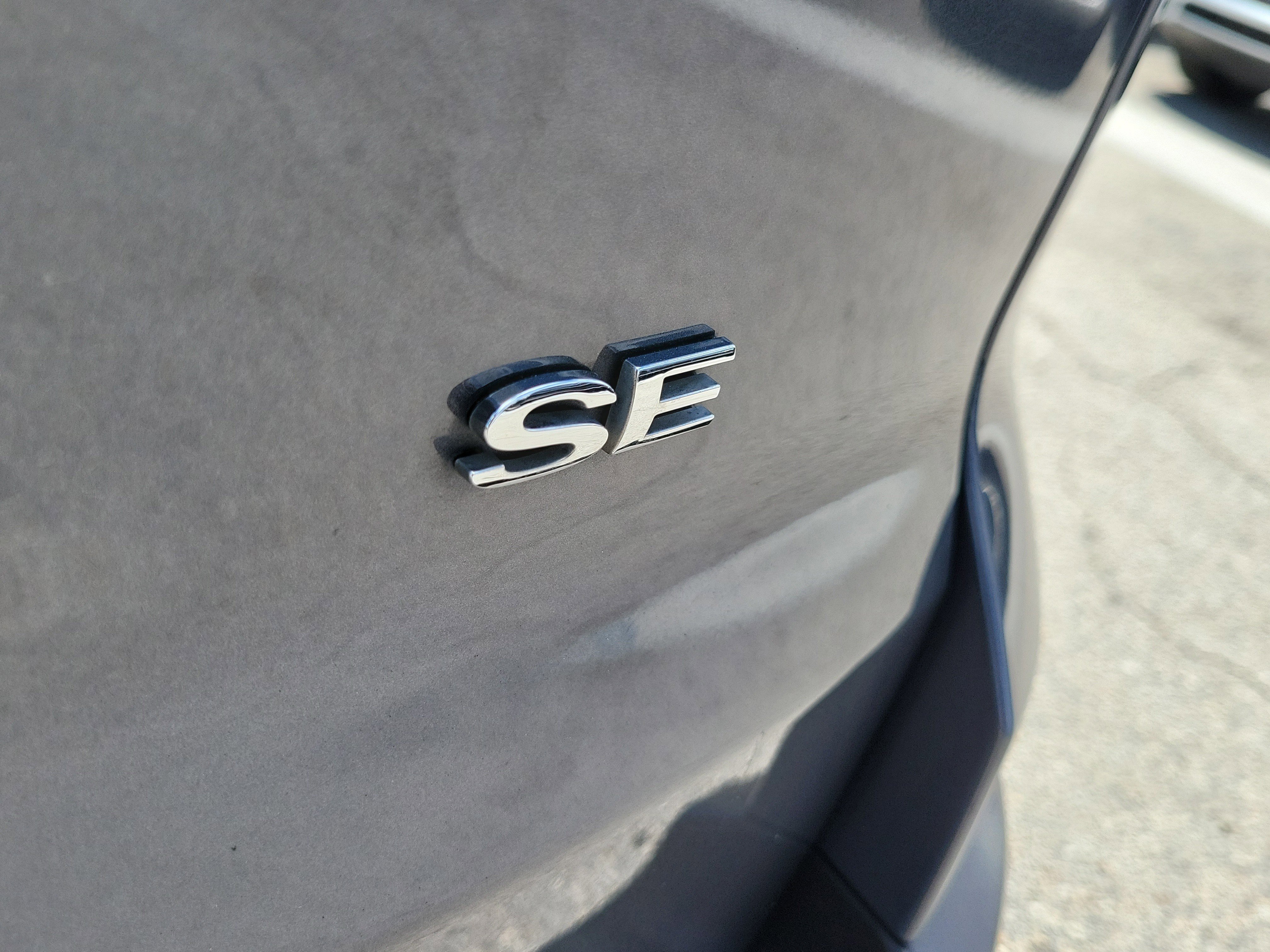 Certified 2021 Ford EcoSport SE FWD image 11