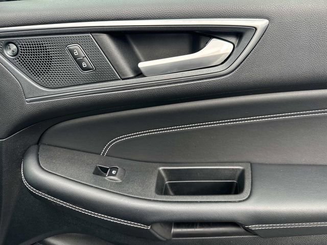 Certified 2024 Ford Edge Titanium image 14