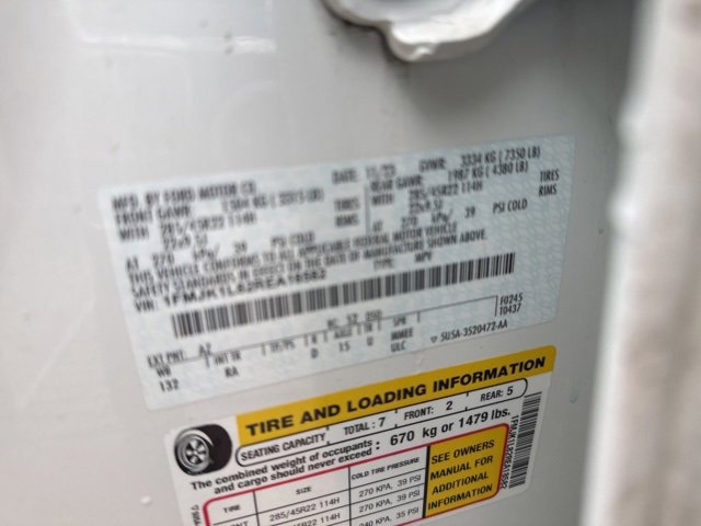 Certified 2024 Ford Expedition Max Platinum image 8