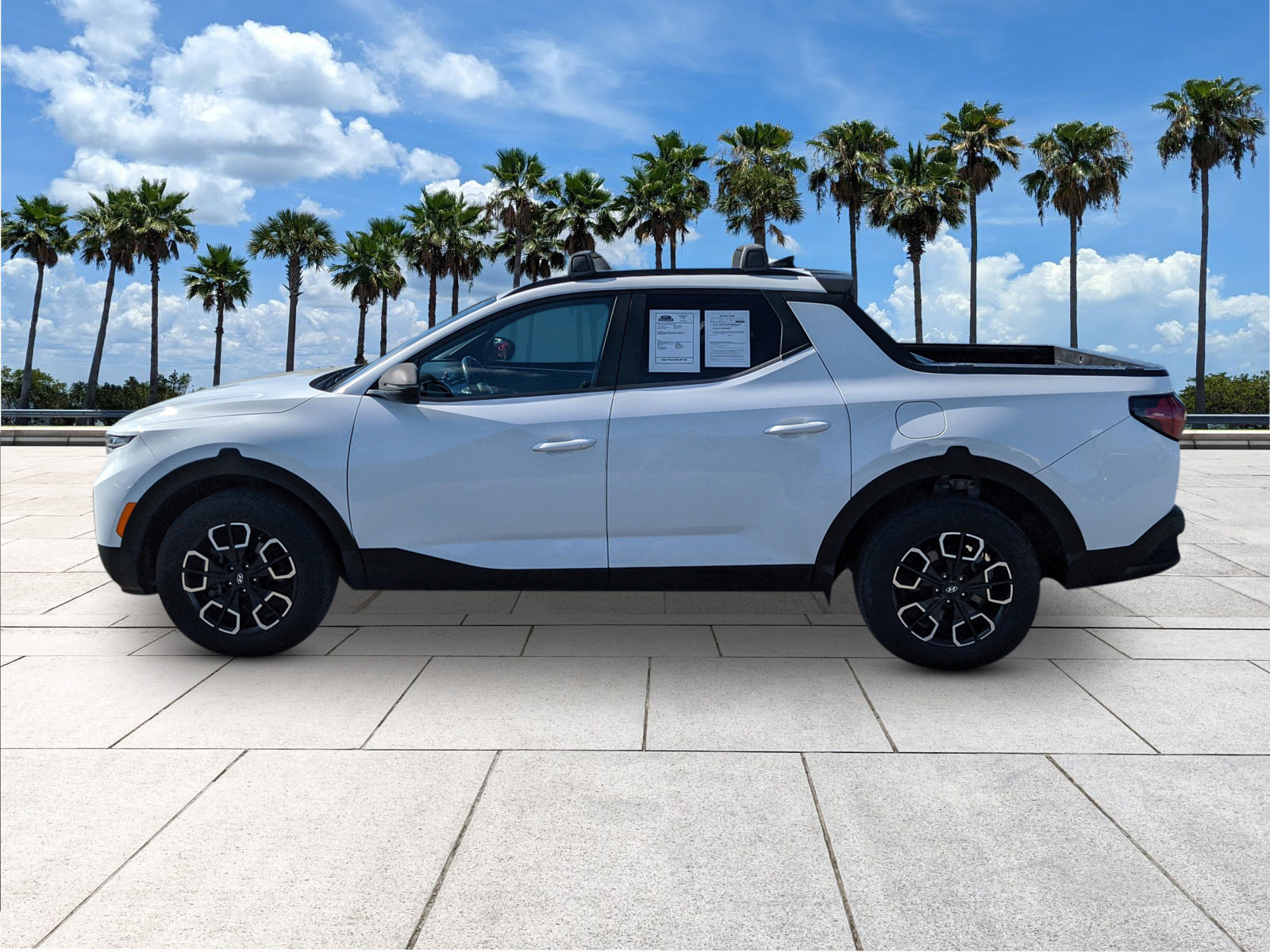 Used 2022 Hyundai Santa Cruz SEL Premium w/ Cargo Package image 5