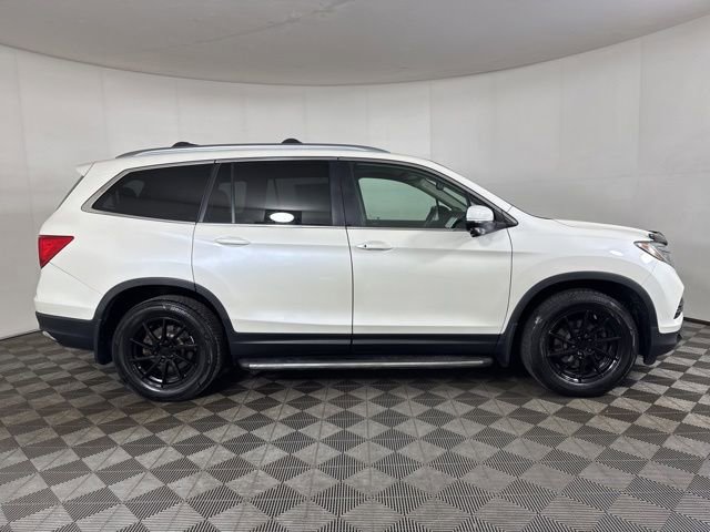 Used 2017 Honda Pilot EX-L image 2