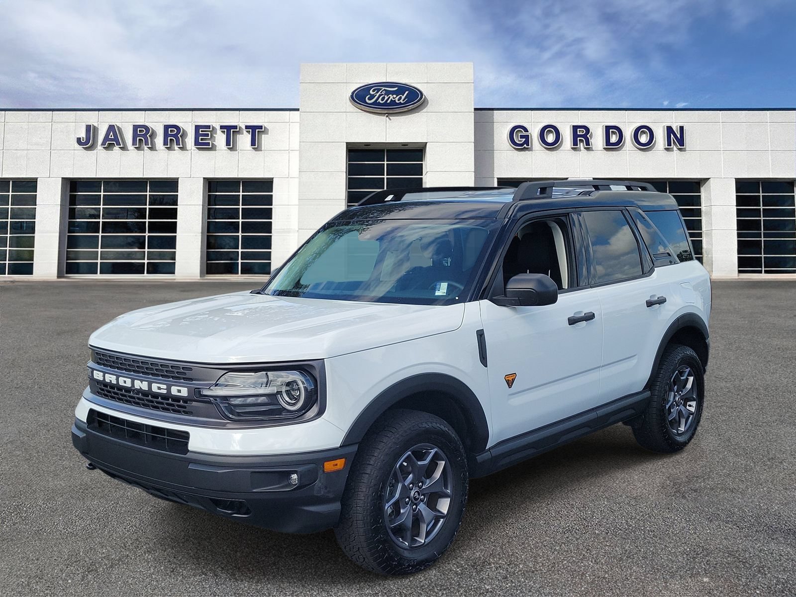 Certified 2024 Ford Bronco Sport Badlands AWD/4WD image 2