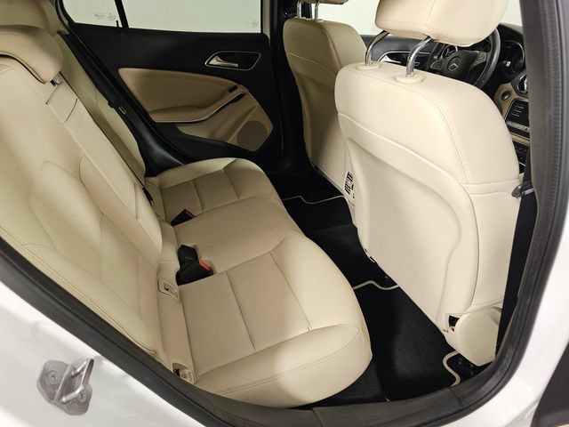 Used 2020 Mercedes-Benz GLA 250 4MATIC image 15