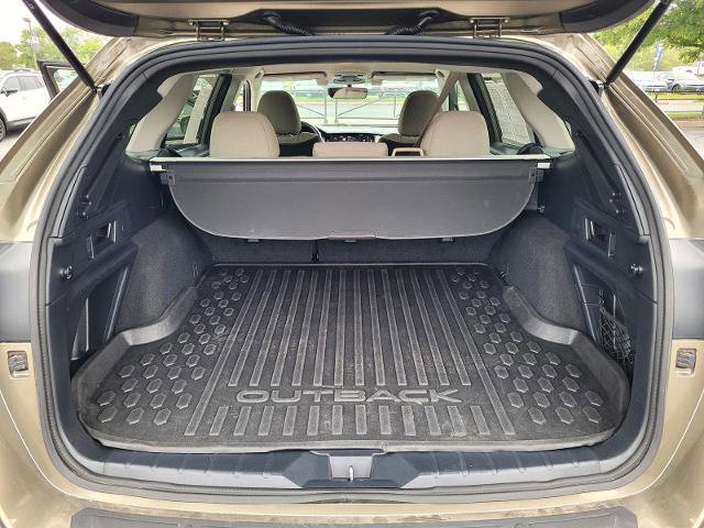 Used 2020 Subaru Outback Premium w/ Popular Package #1 AWD/4WD image 35