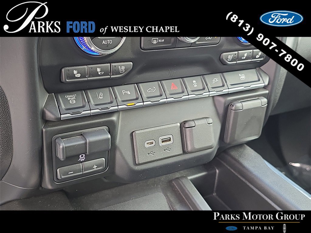 Used 2021 GMC Sierra 3500 Denali w/ Denali Ultimate Package image 24