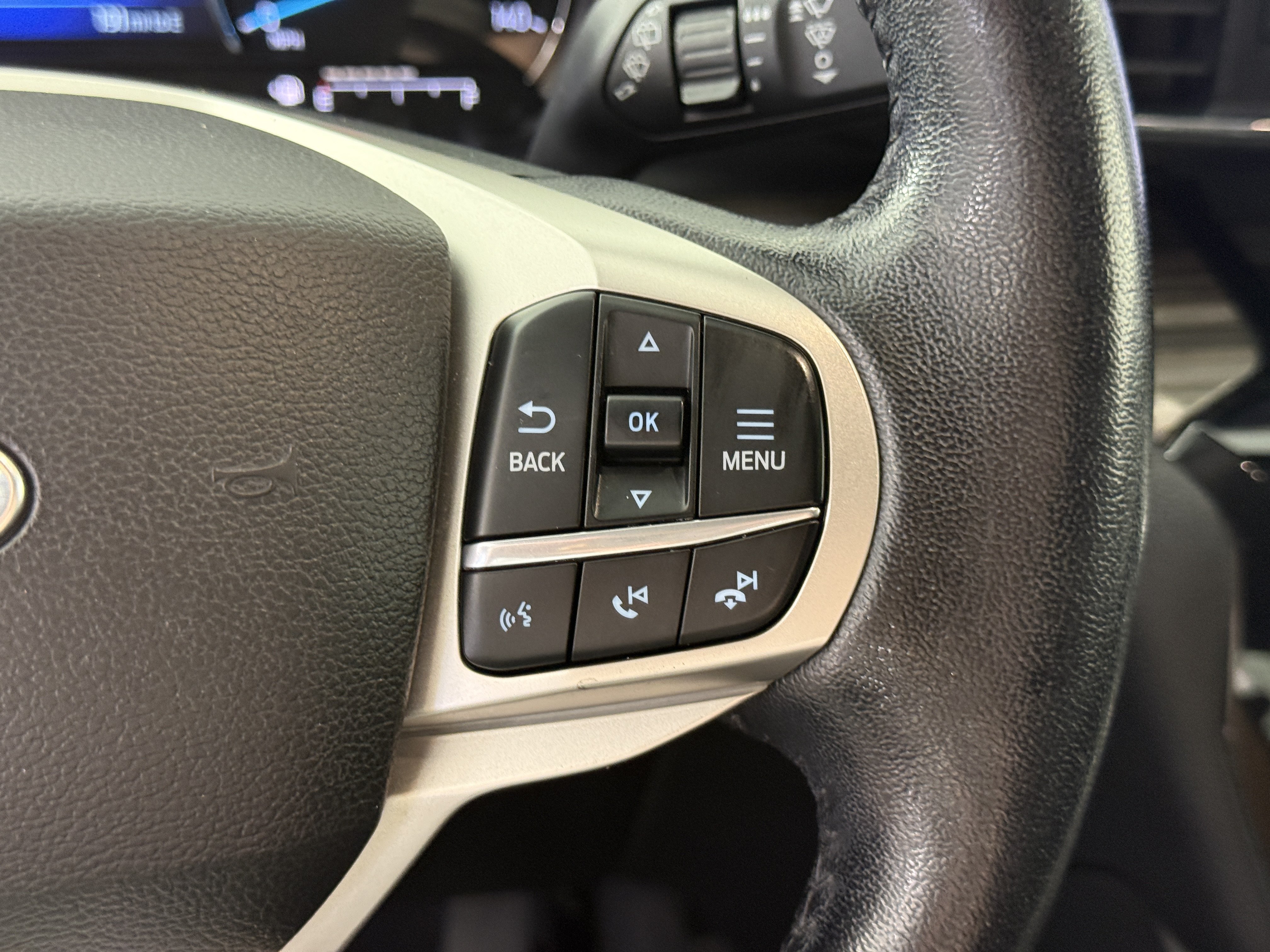 Certified 2021 Ford Explorer Limited w/ Equipment Group 301A RWD image 24